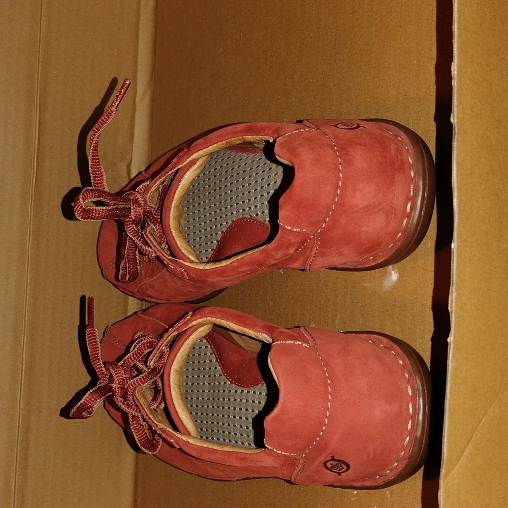 Born Leather Burgundy Oxford Shoes. Size 8 1/2. - Picture 3 of 10